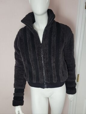 Athleta Black Striped Sherpa Fleece Zip-Up Jacket -Oversized Fit (Fits XXS-Smal)